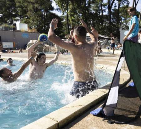 waterpolo à la piscine
