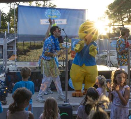 animations enfants en soirée camping les rochelets