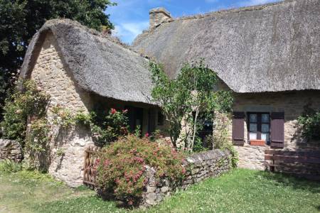 Que faire, que voir dans le village de Kerhinet ? Suivez le guide !