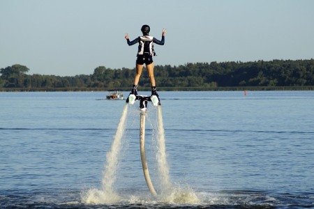 Cet été, testez le flyboard à La Baule près de Saint Brévin